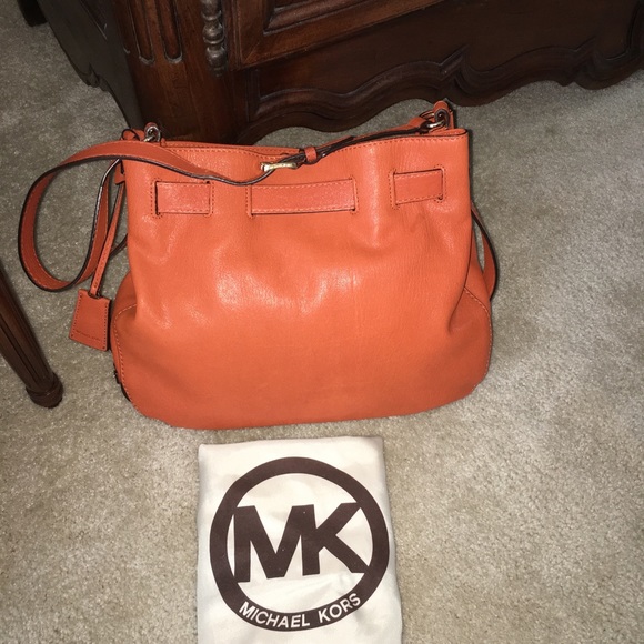 Michael Kors pumpkin leather handbag, NWOT - Picture 2 of 6